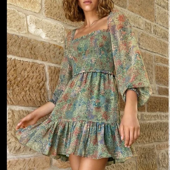 NWT Aritzia Wilfred Tempest Dress Plus Size Sage Multi Long Sleeve Shirred Top - Picture 1 of 16